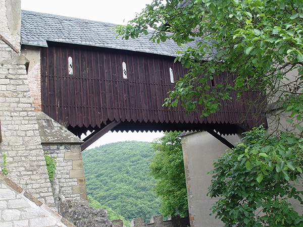 Loopbrug toren Karlstein