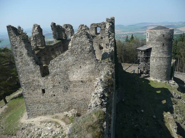 Toren Ruine Helfenburk