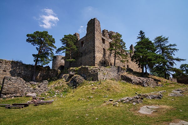 Paleis ruine Helfenburk