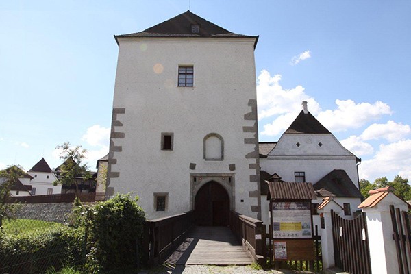 Toren kasteel Nove Hrady