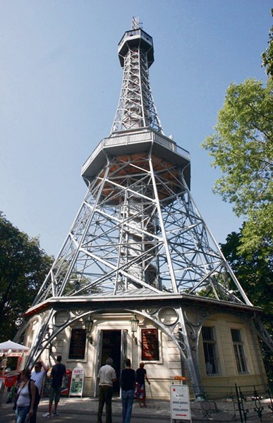 Uitkijktoren Petrin Park Praag