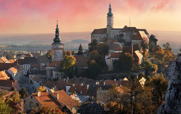 Middeleeuws Vestingstadje Mikulov